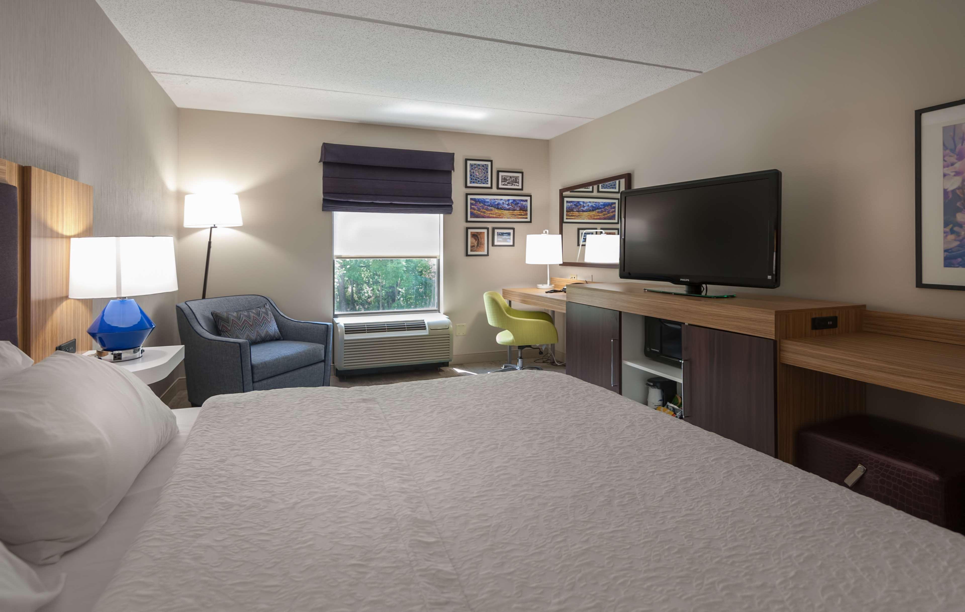Hampton Inn Doylestown Warrington Экстерьер фото