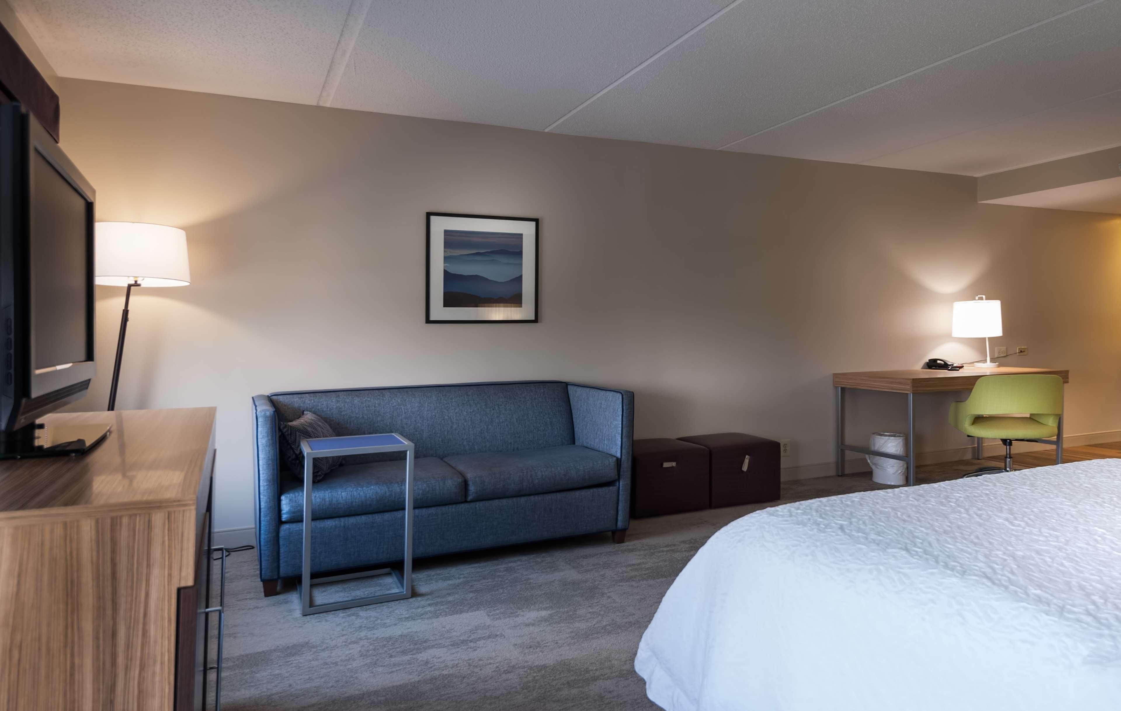 Hampton Inn Doylestown Warrington Экстерьер фото