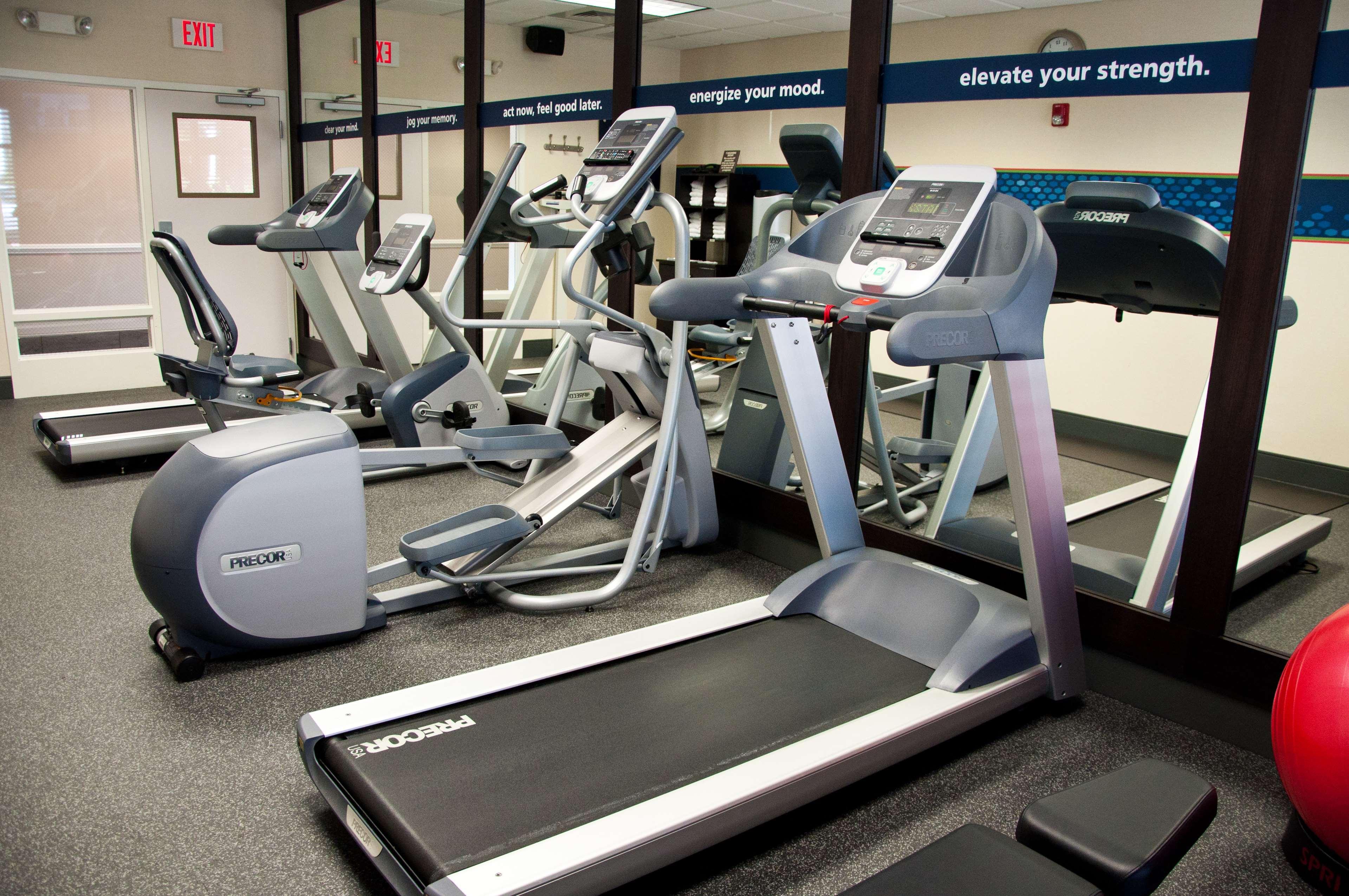 Hampton Inn Doylestown Warrington Экстерьер фото