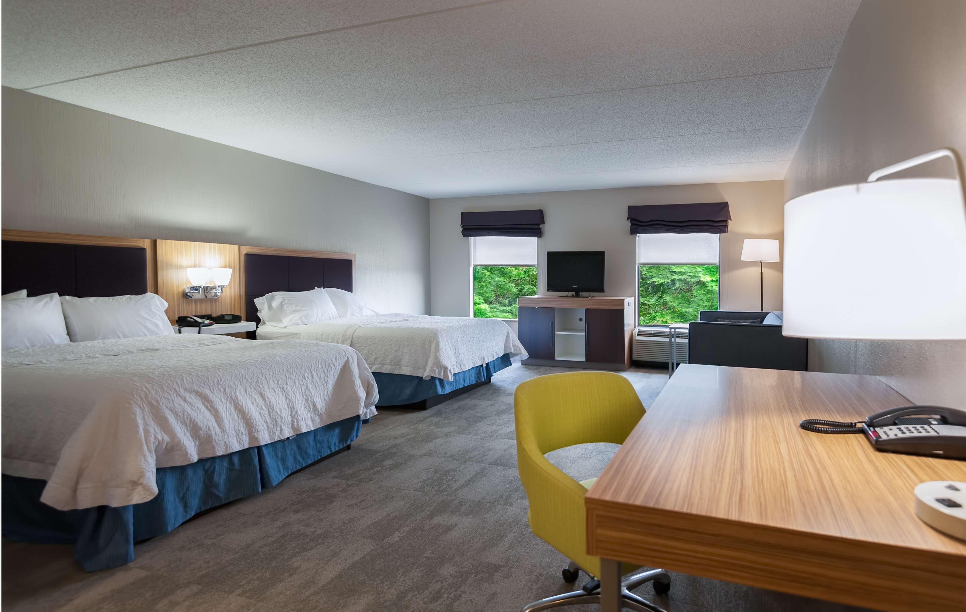 Hampton Inn Doylestown Warrington Экстерьер фото