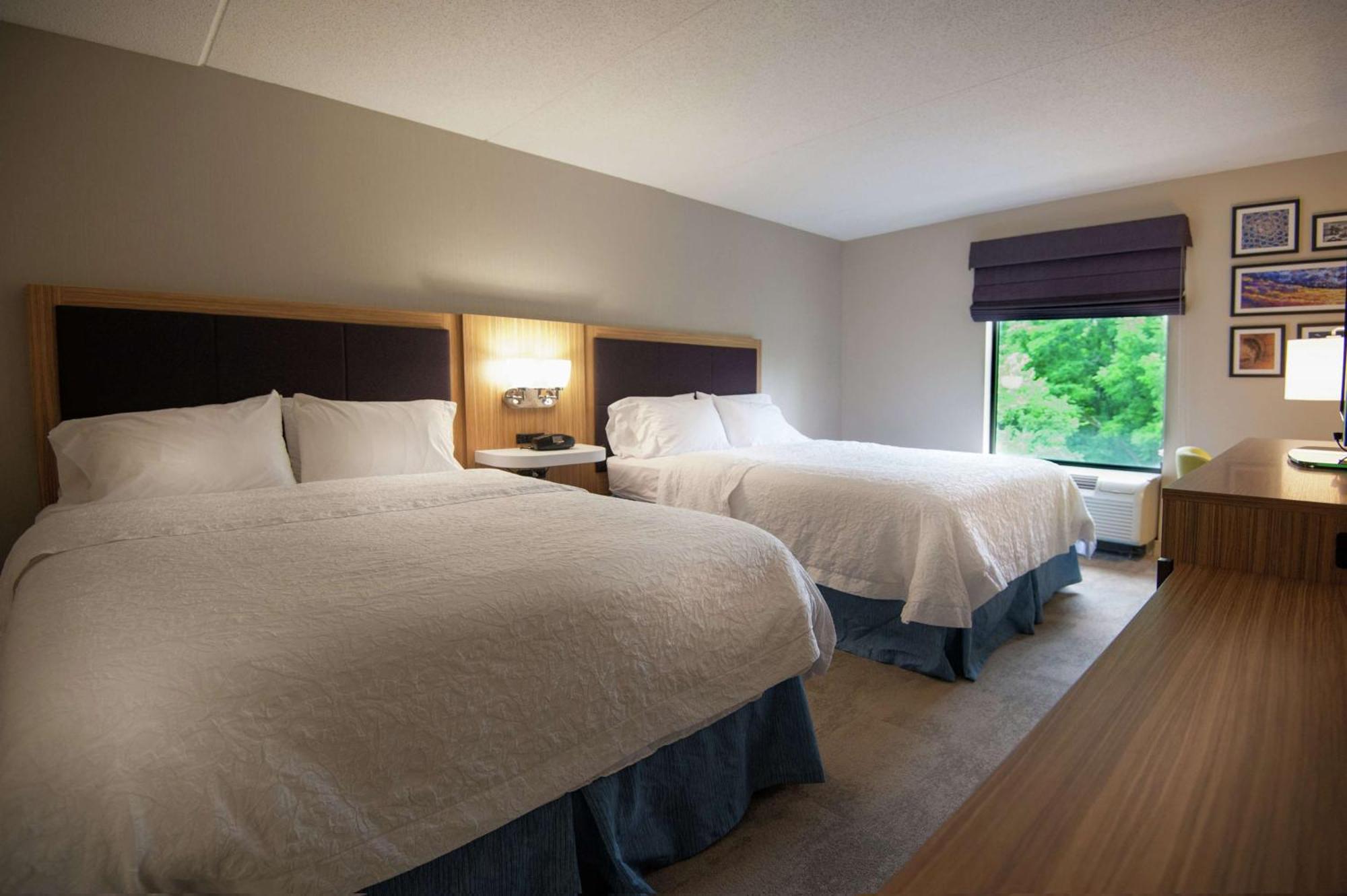 Hampton Inn Doylestown Warrington Экстерьер фото